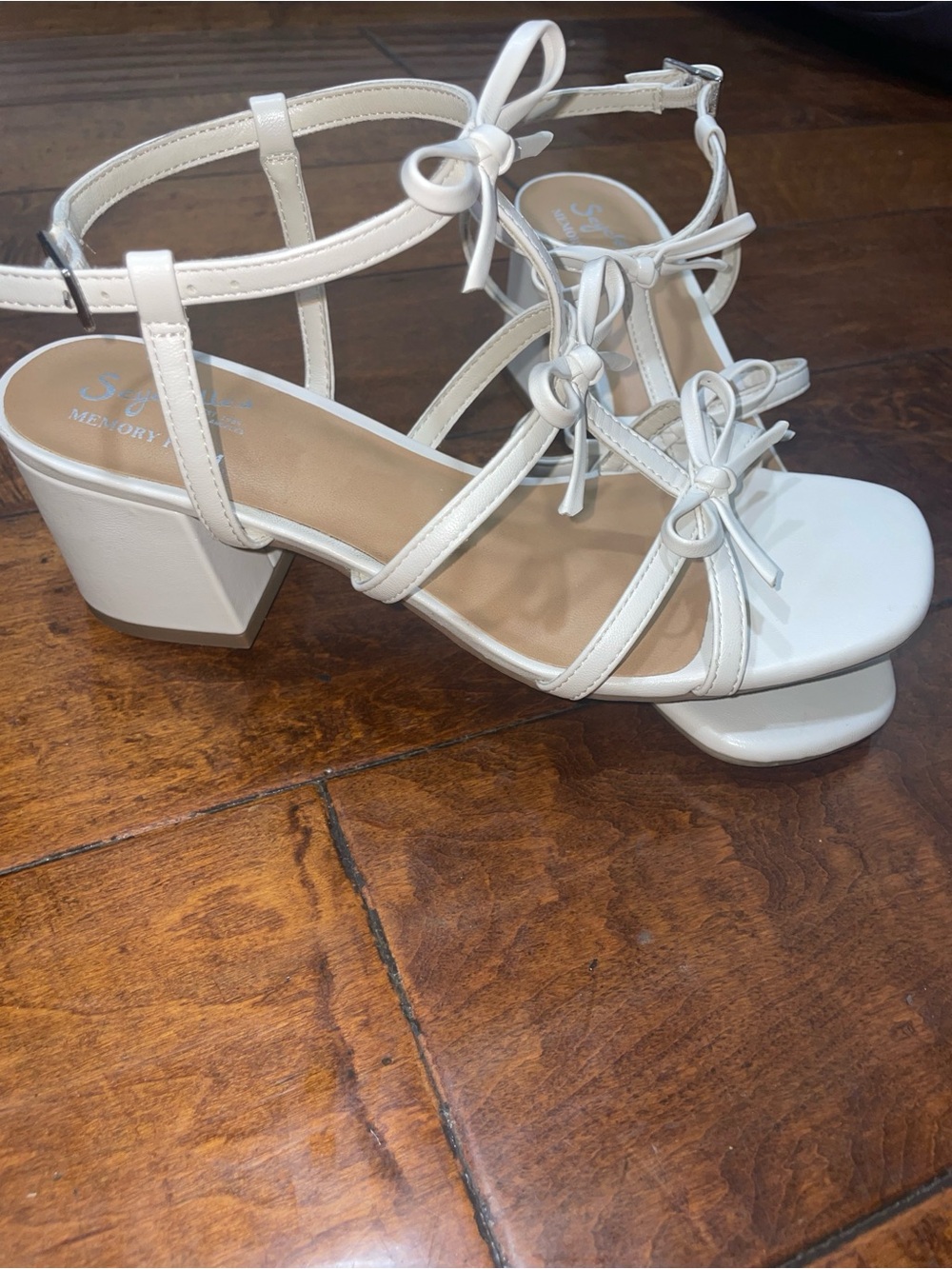 Seychelles Cream Strappy Bow Block Heel Sandals